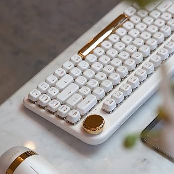 AZIO レトロスタイル ホワイトキーボード Amazon | Azio Retro Classic Bluetooth Posh - 高級ビンテージ